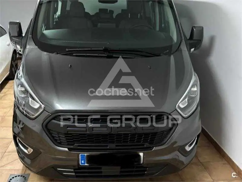 2022 Ford Tourneo
