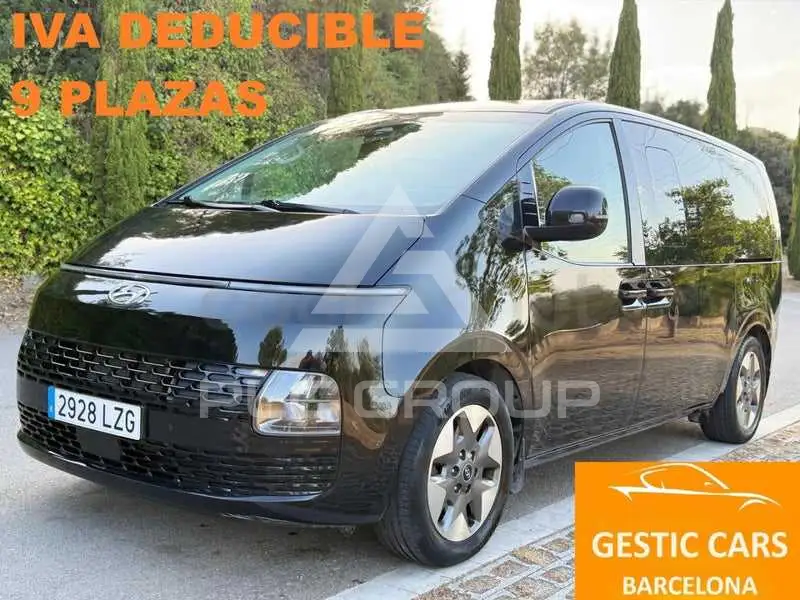 2022 Hyundai Staria