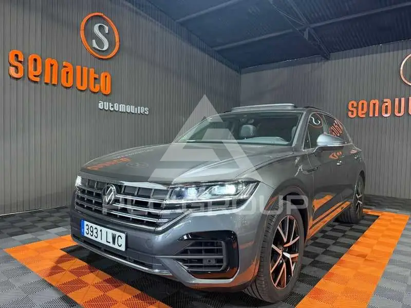 2022 Volkswagen Touareg