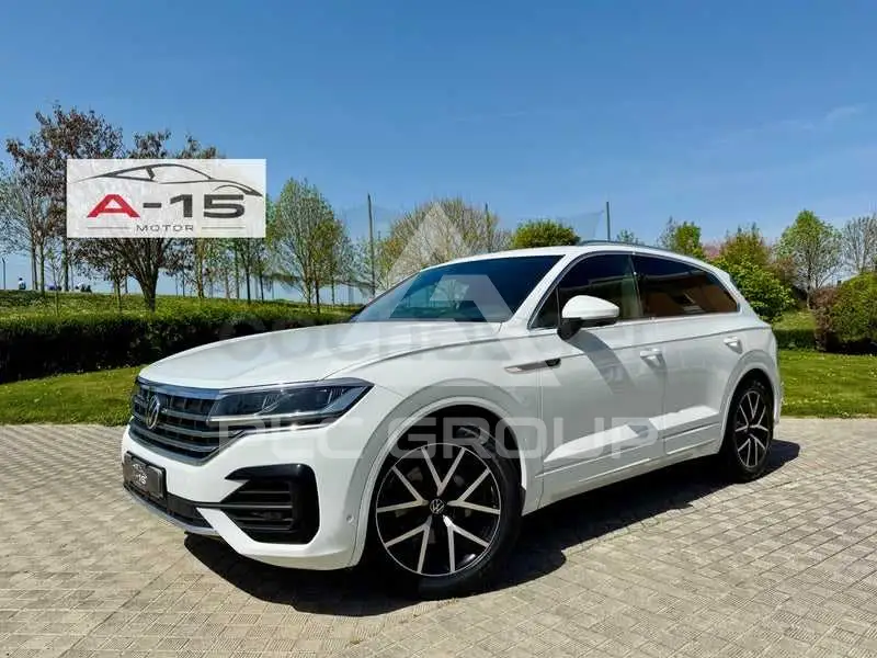 2022 Volkswagen Touareg