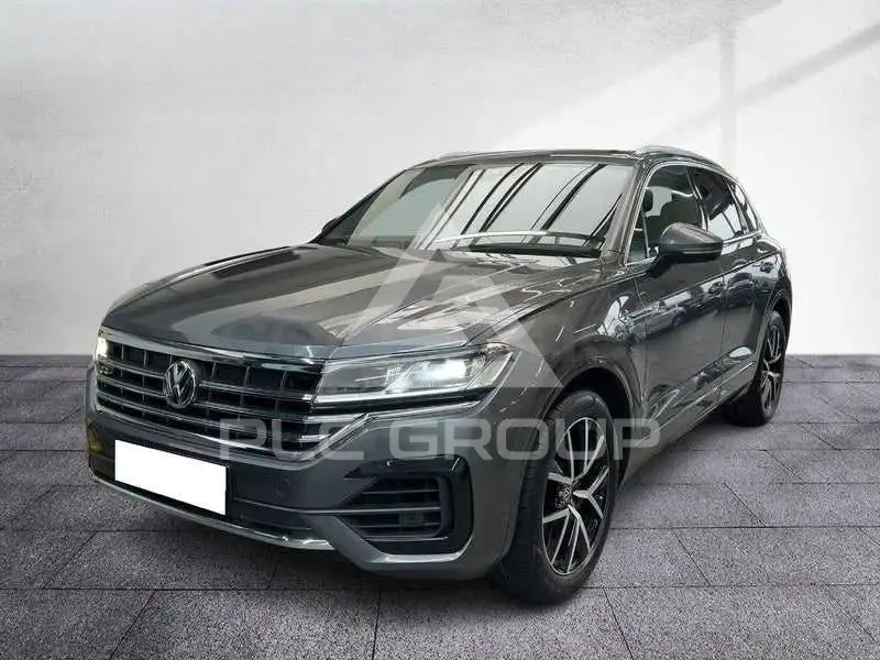 2022 Volkswagen Touareg