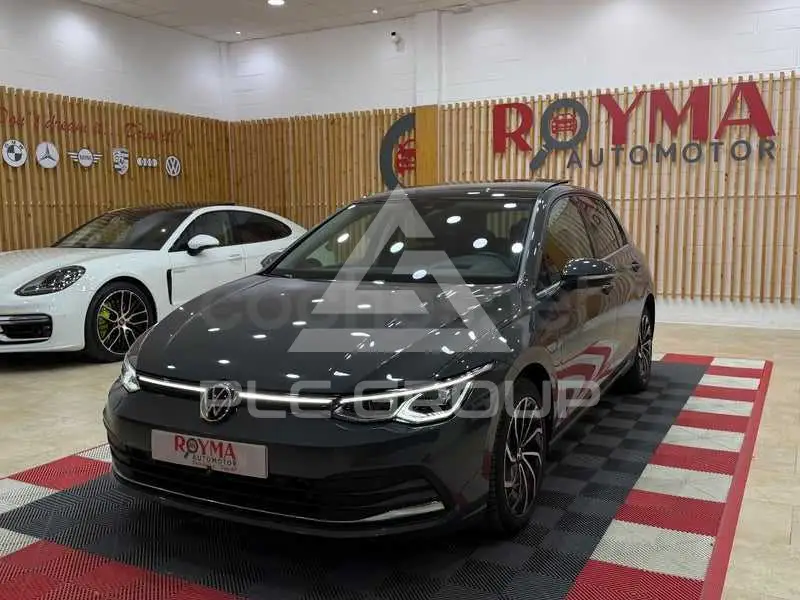 2022 Volkswagen GOLF