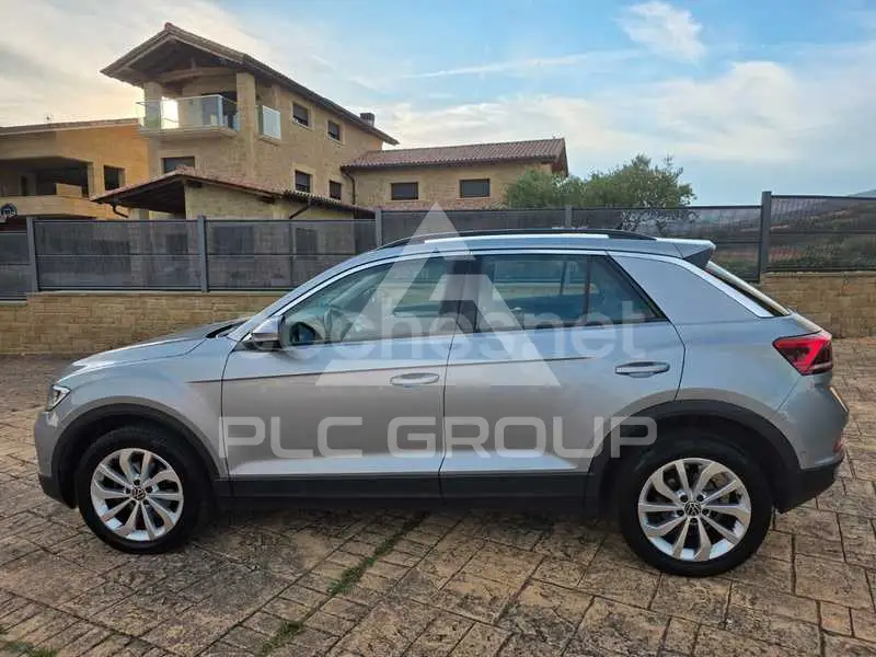 2022 Volkswagen T-Roc