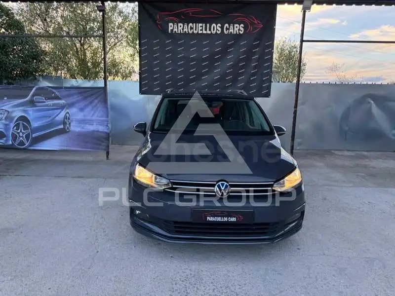 2022 Volkswagen Touran