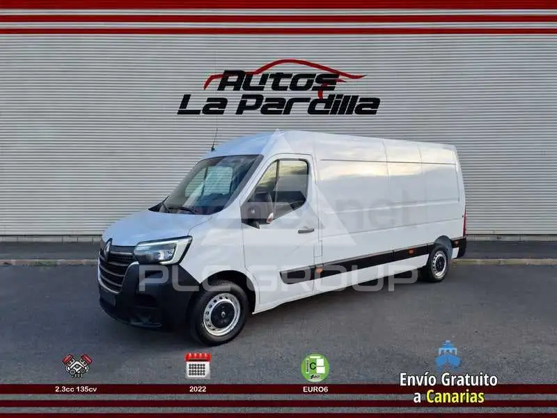 2022 Renault Master