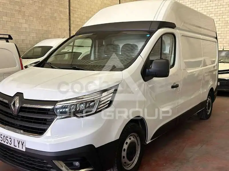 2022 Renault Master