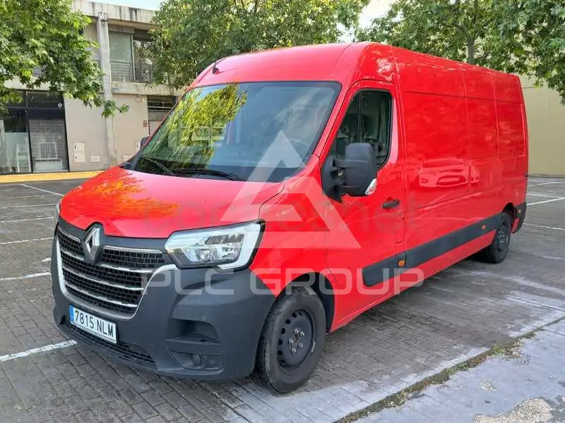 2022 Renault Master
