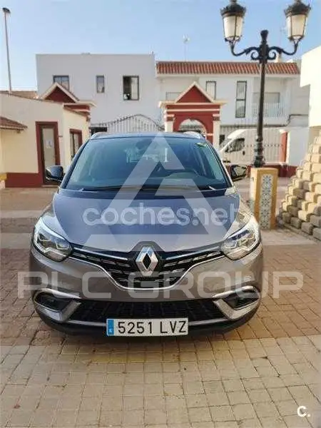 2022 Renault Grand Scenic