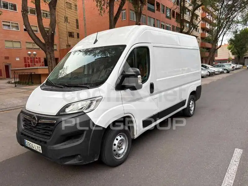2022 Opel Movano