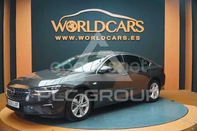 2022 Opel Insignia