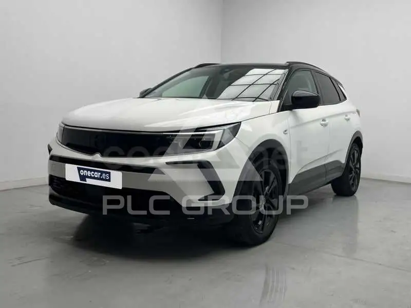 2022 Opel GrandlandX
