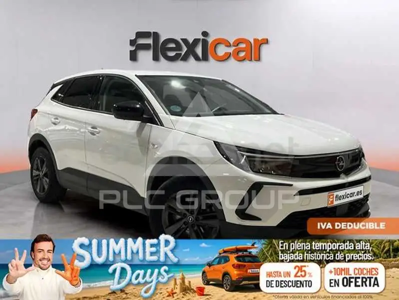 2022 Opel GrandlandX