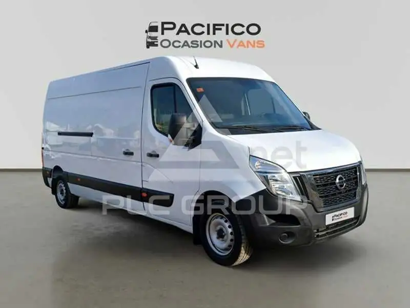 2023 Nissan Interstar