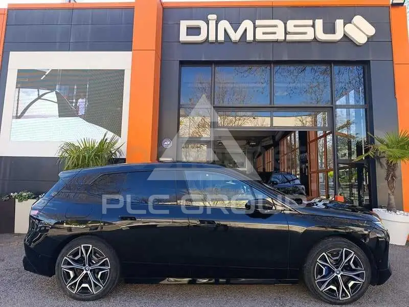 2023 BMW iX