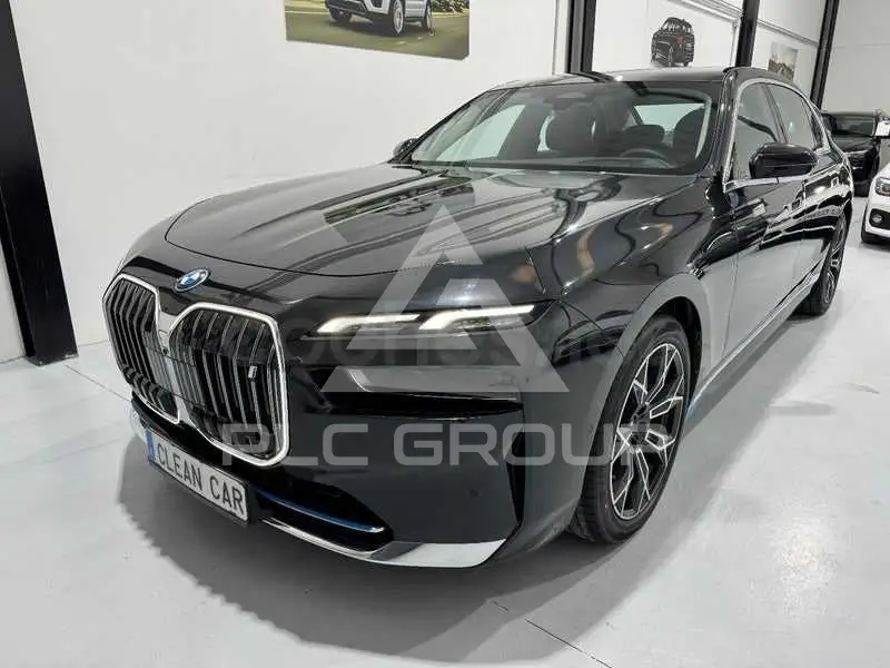 2023 BMW I7