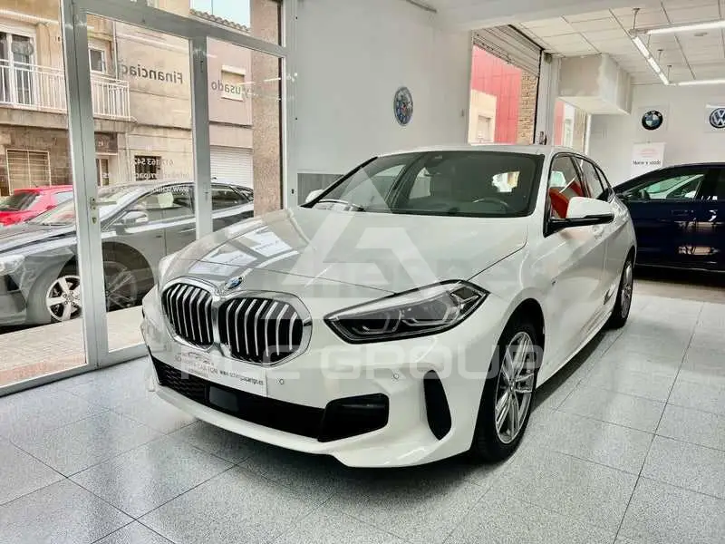 2023 BMW 1 series