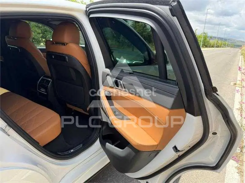 2023 BMW X6
