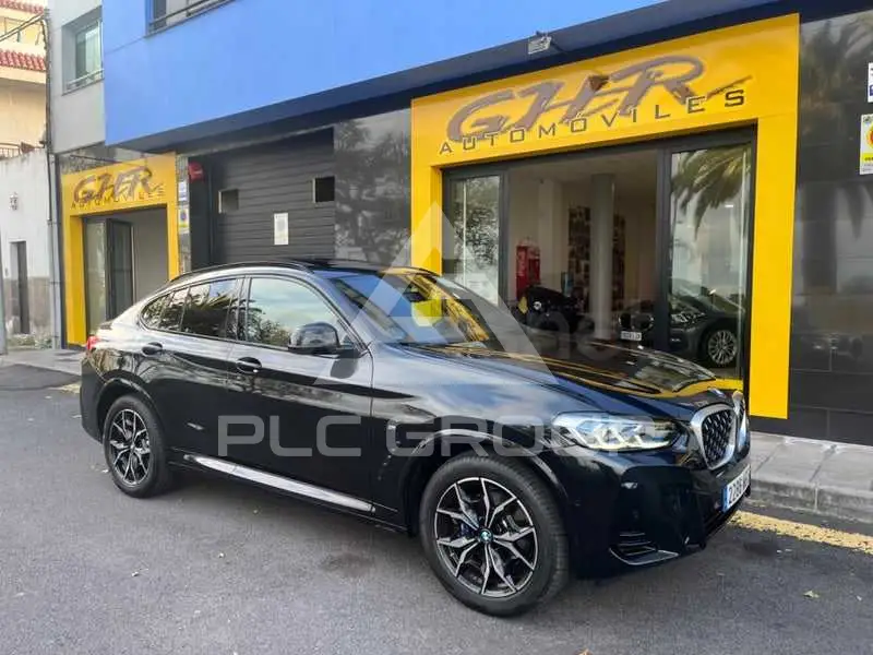 2023 BMW X4