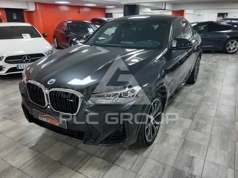 2023 BMW X4