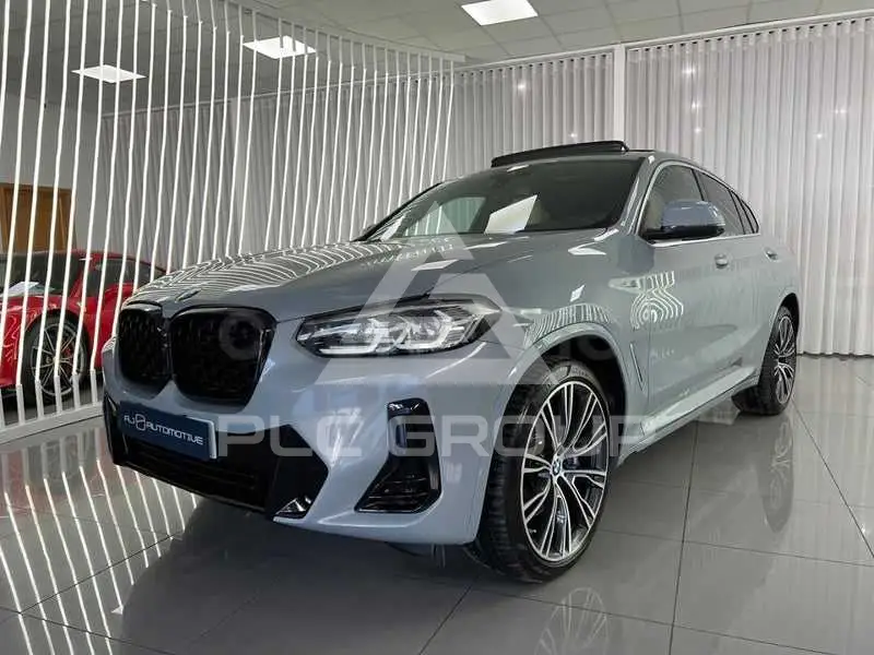 2023 BMW X4