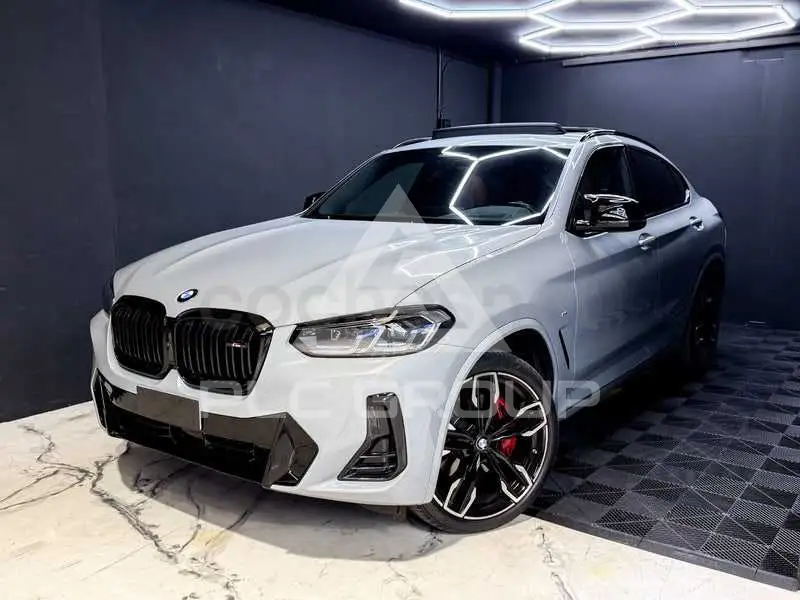 2023 BMW X4