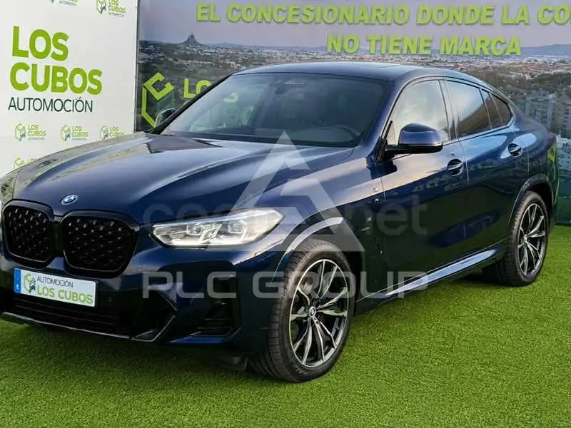 2023 BMW X4