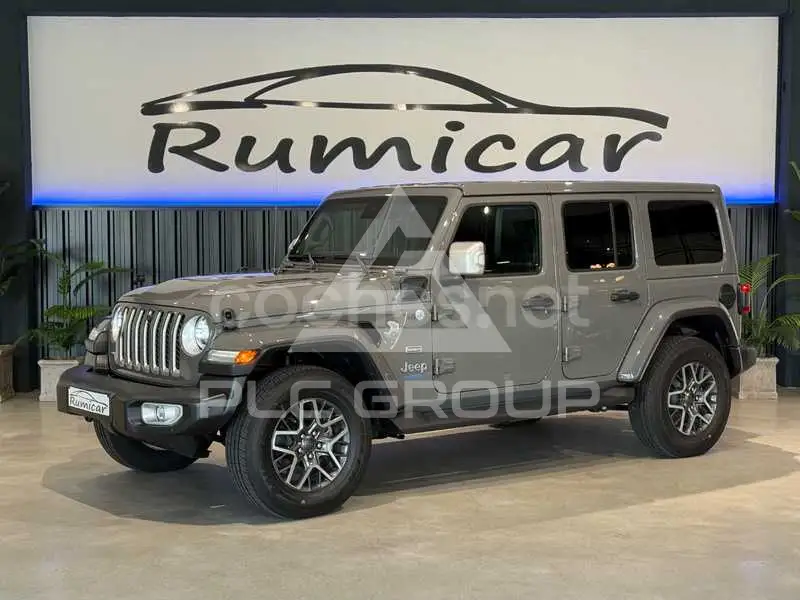 2023 Jeep WRANGLER
