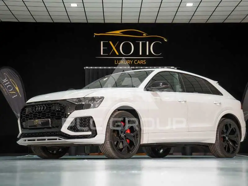 2023 Audi Q8