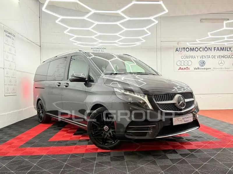 2023 Mercedes Benz V