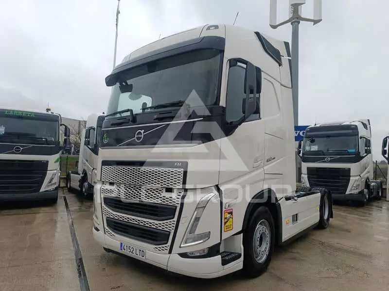 2023 Volvo 