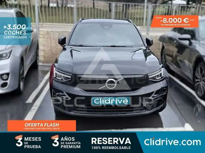 2023 Volvo XC40