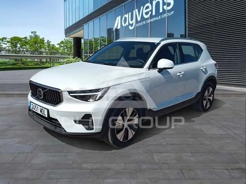 2023 Volvo XC40