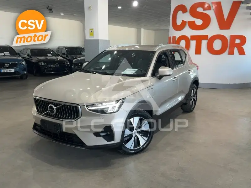 2023 Volvo XC40