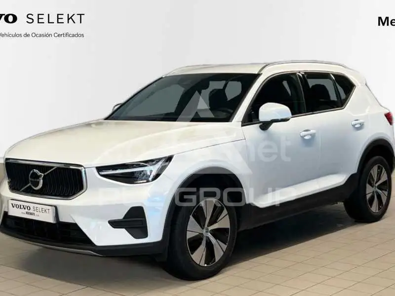 2023 Volvo XC40