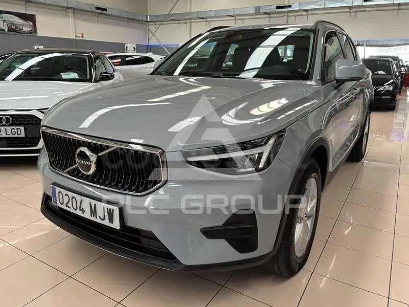 2023 Volvo XC40