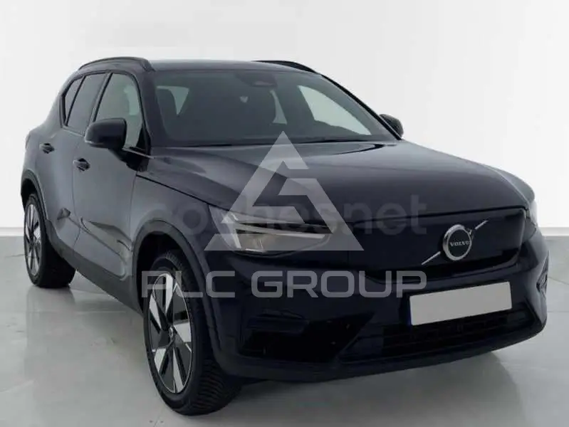 2023 Volvo XC40