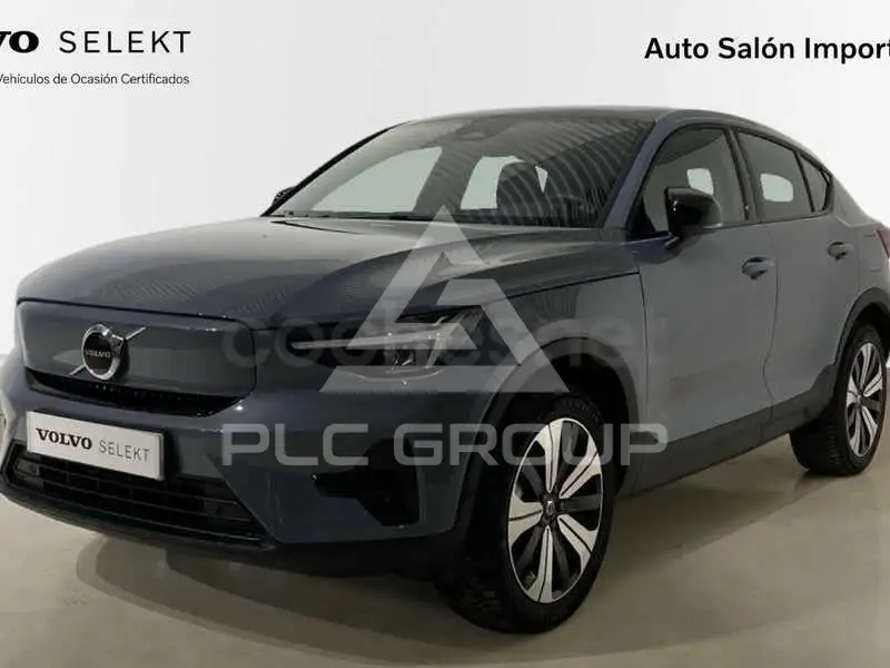 2023 Volvo XC40