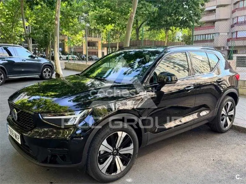 2023 Volvo XC40