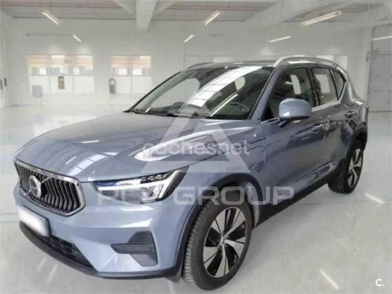 2023 Volvo XC40