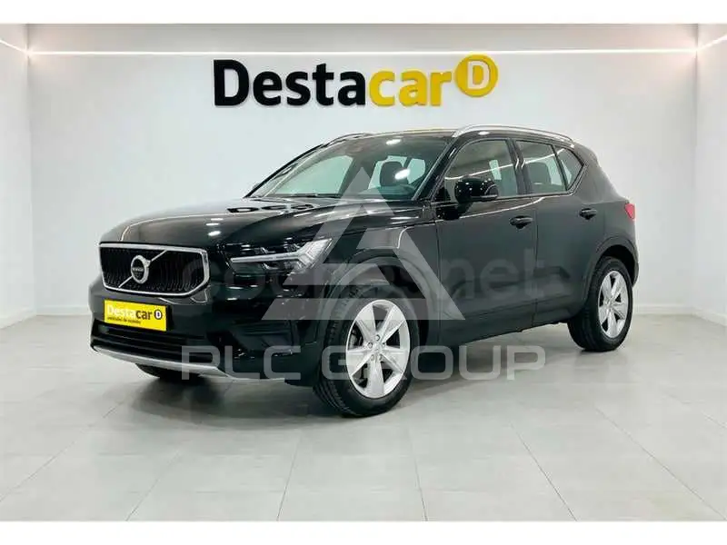 2023 Volvo XC40