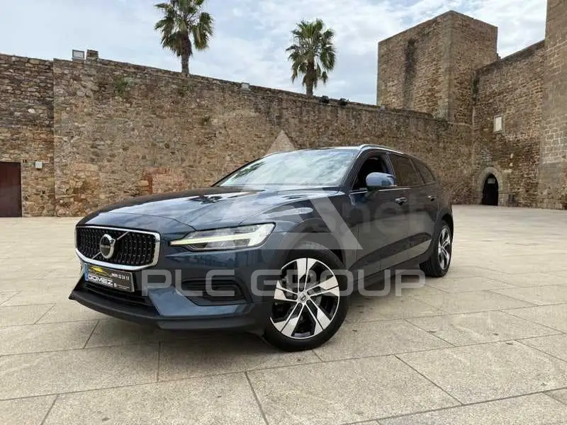 2023 Volvo V60