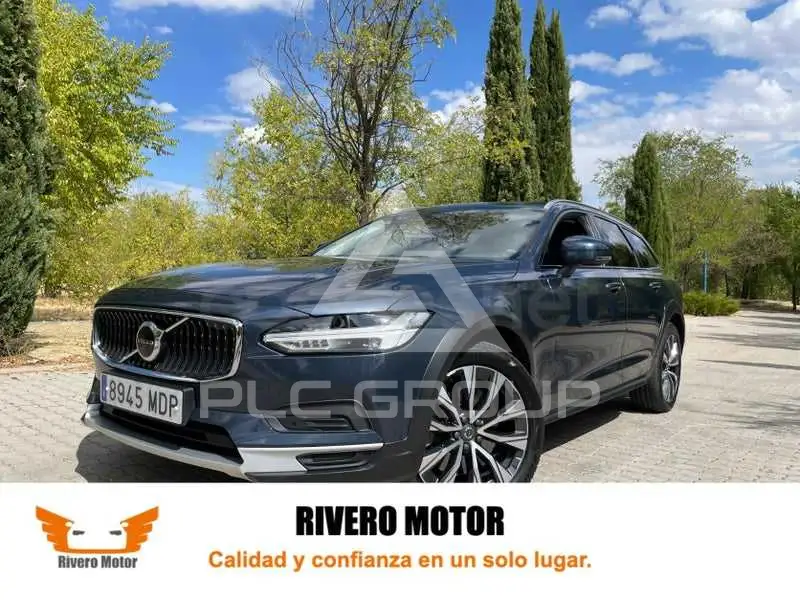 2023 Volvo V90