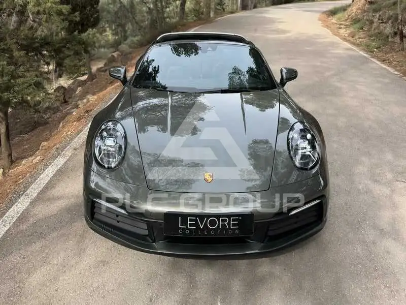 2023 Porsche 911