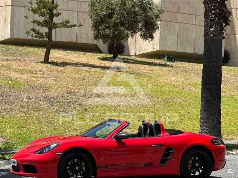 2023 Porsche 718