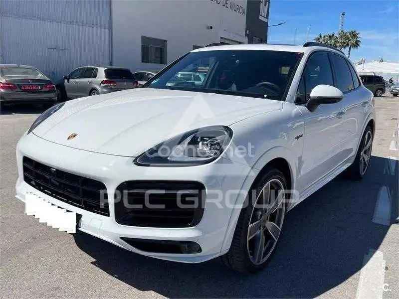 2023 Porsche Cayenne