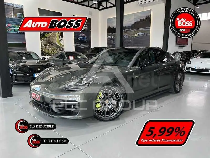 2023 Porsche Panamera