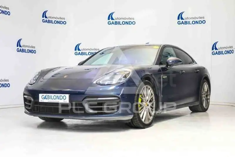 2023 Porsche Panamera