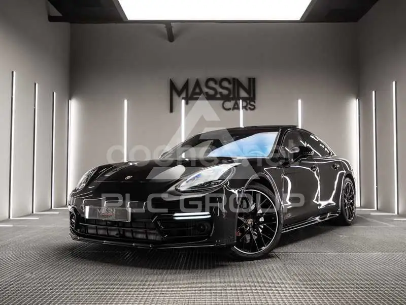 2023 Porsche Panamera