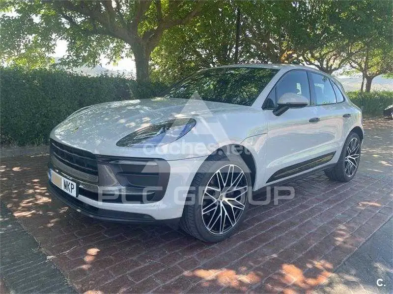 2023 Porsche MACAN