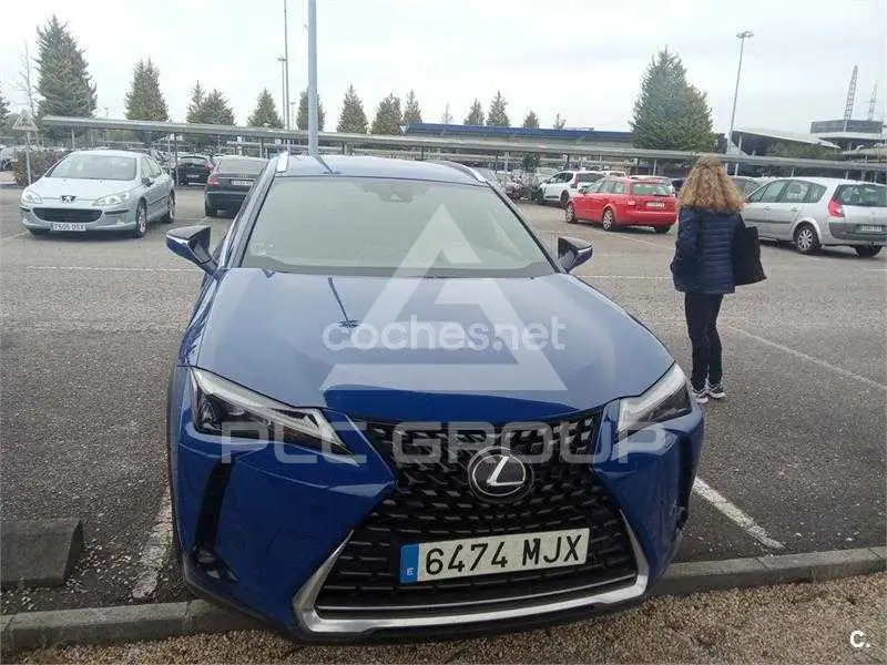 2023 Lexus UX